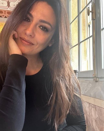 lets-find-a-quiet-alleyway-tonight-big-0