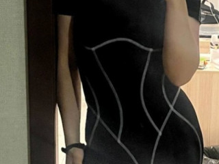 fuck-me-while-i-am-on-the-phone