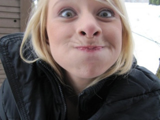 worship-my-feet-in-heels