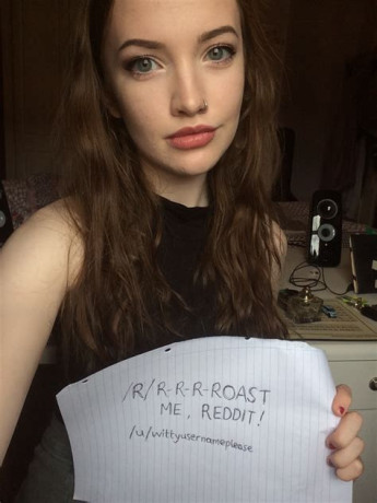 testy-ads-looking-for-a-guy-to-eat-my-pussy-big-0