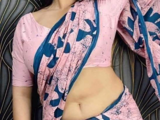 horny-indian-girl-begging-for-backshots