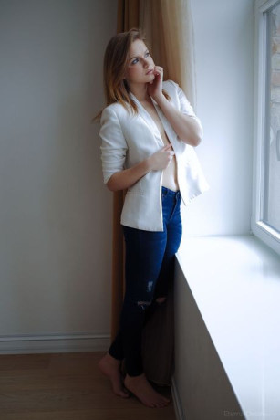 69-girls-88262-43211-call-girls-in-ashram-delhi-ncr-big-2