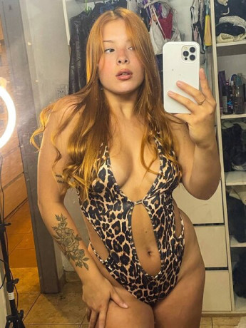 tearing-my-nylons-open-big-0