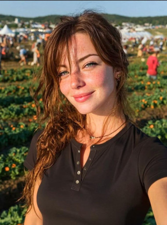 stretch-my-tight-asshole-open-big-0