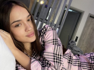 blindfold-me-and-tie-my-wrists