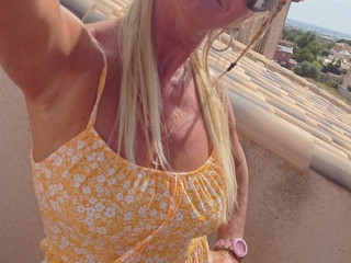 slippery-soapy-shower-sex