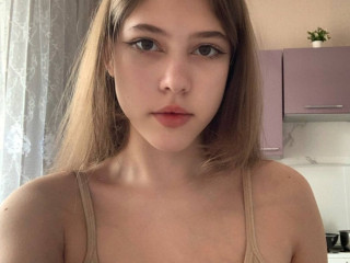 thick-thighs-need-a-headlock