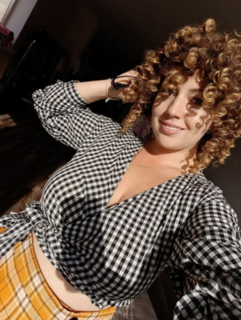 sloppy-blowjob-with-eye-contact-big-0