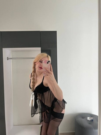 pulling-out-the-beads-slowly-big-0