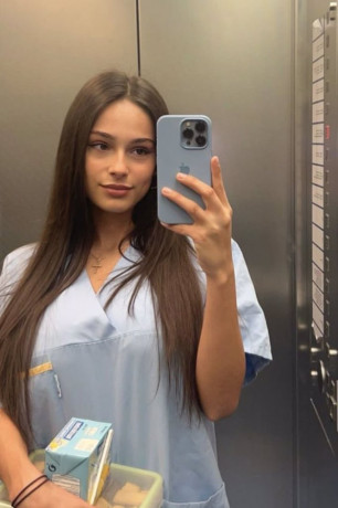 pretend-we-are-strangers-at-a-bar-big-0