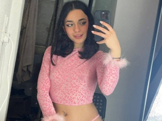 naked-except-for-my-red-heels