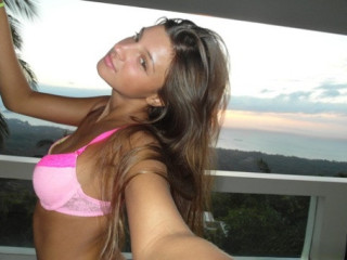 choke-me-hard-while-you-pound-my-wet-pussy-deep