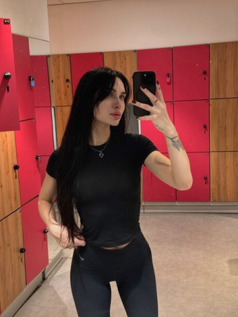 bald-pussy-waiting-for-you-big-0