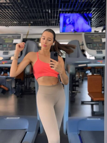 fogging-up-the-car-windows-big-0