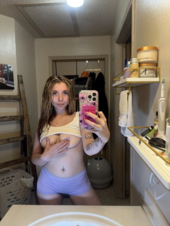 swallowing-your-hot-load-tonight-big-0