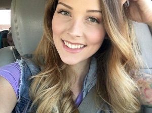 Horny Lady Looking For Discreet Late Night Hookup