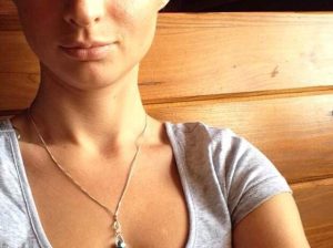 Sultry Lady Seeks Intimate Naughty Night